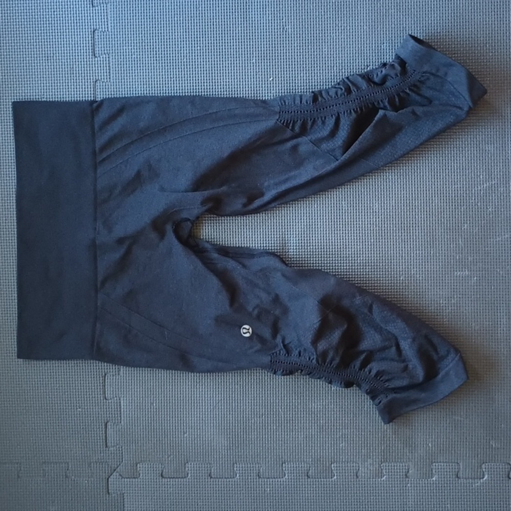 Lululemon Cropped Black Leggings XS - S